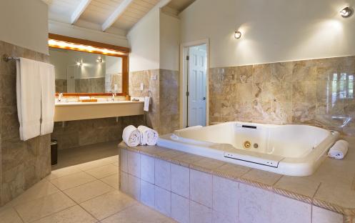 Calabash Luxury Boutique Hotel & Spa-Penthouse Suite Bathroom_2059